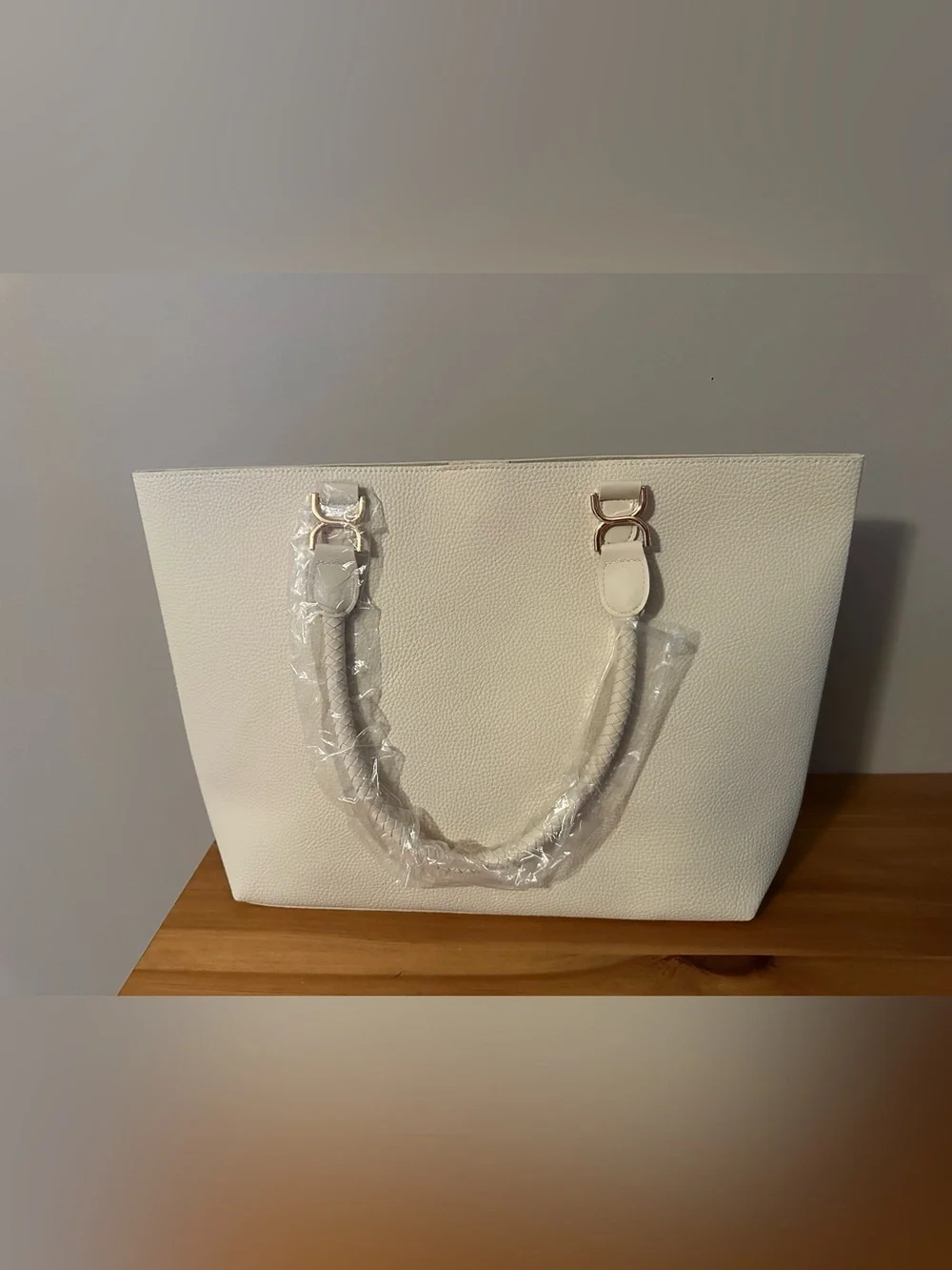 Classic Cream Tote Bag - Picture 2 of 11